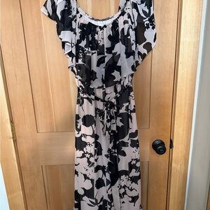 Premier Black and Cream Floral Maxi Dress